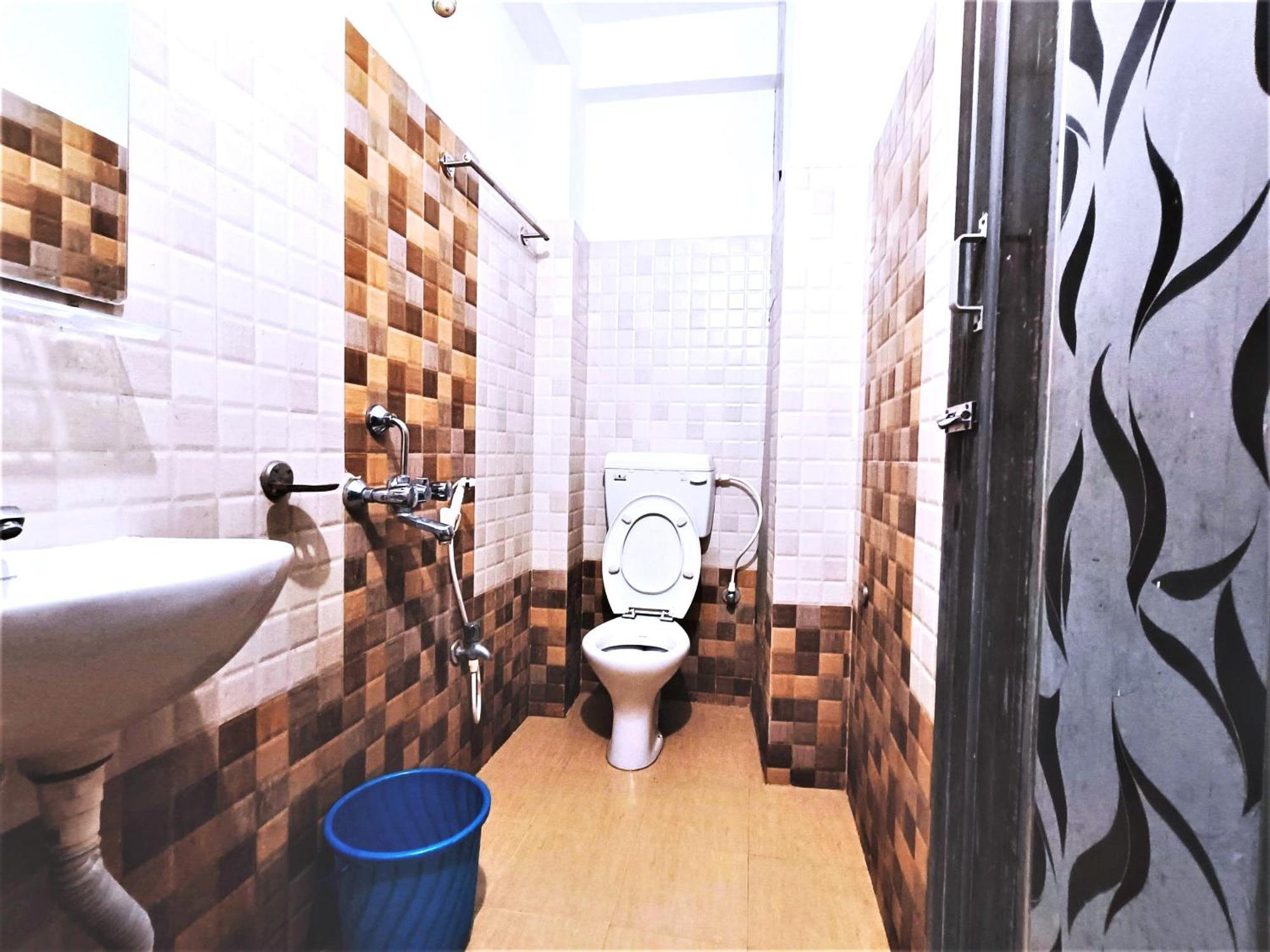 Goroomgo Krishna Residency Puri Near Sea Beach - Spacious Room With Excellent Service Awarded - Best Seller Kültér fotó