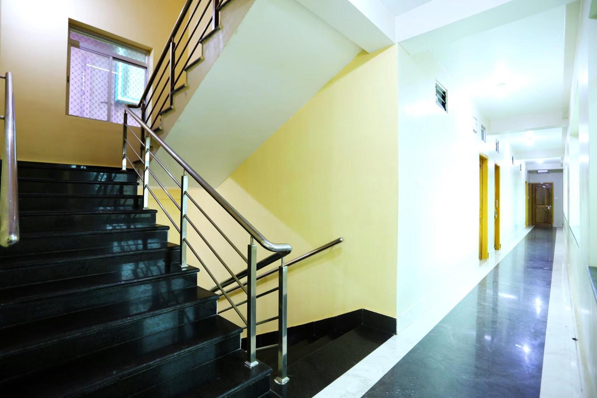 Goroomgo Krishna Residency Puri Near Sea Beach - Spacious Room With Excellent Service Awarded - Best Seller Kültér fotó