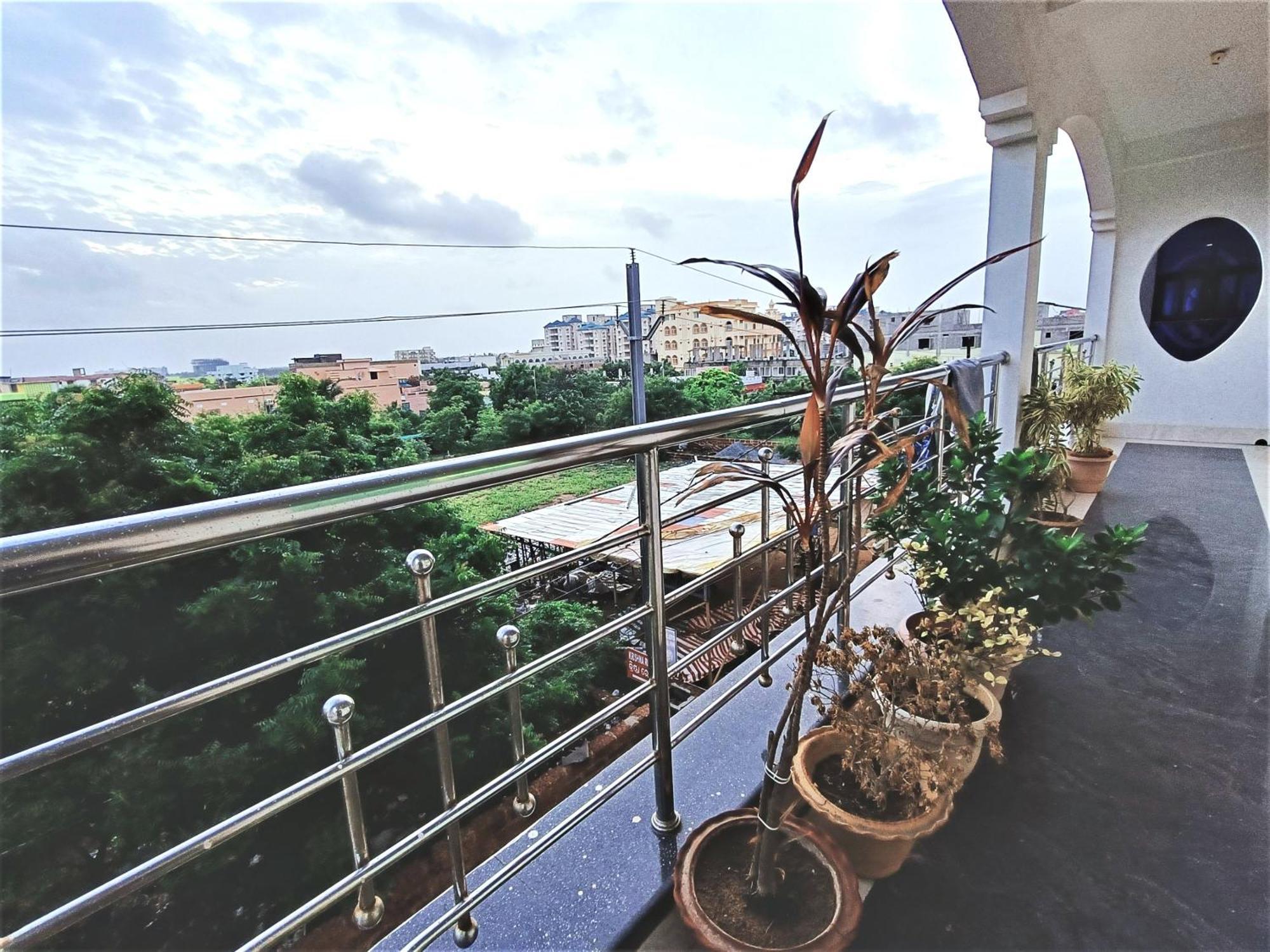 Goroomgo Krishna Residency Puri Near Sea Beach - Spacious Room With Excellent Service Awarded - Best Seller Kültér fotó